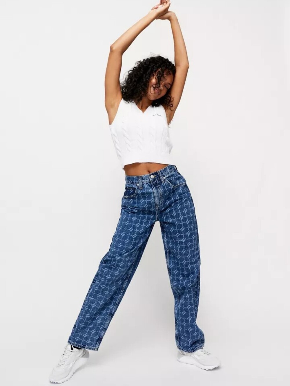 Urban Outfitters iets frans... Monogram Denim Boyfriend Jean Sz 26